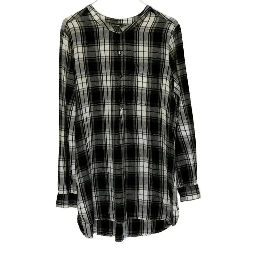 Old Navy Tunic sz L Bishop Neck Partial Button Black Plaid Preppy
